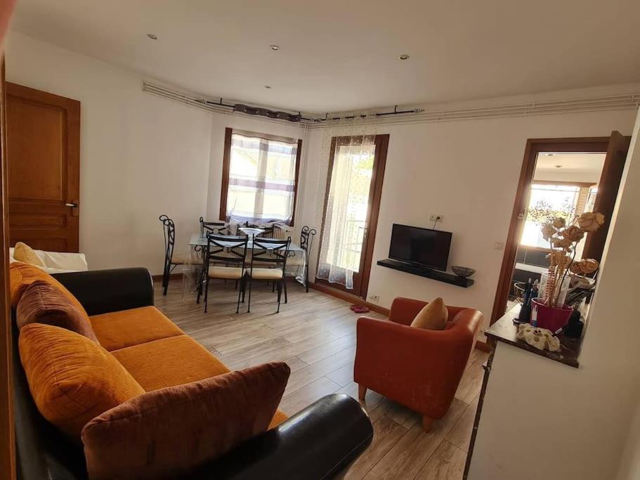 Grand Appart - Avec Terrasse Реймс Экстерьер фото